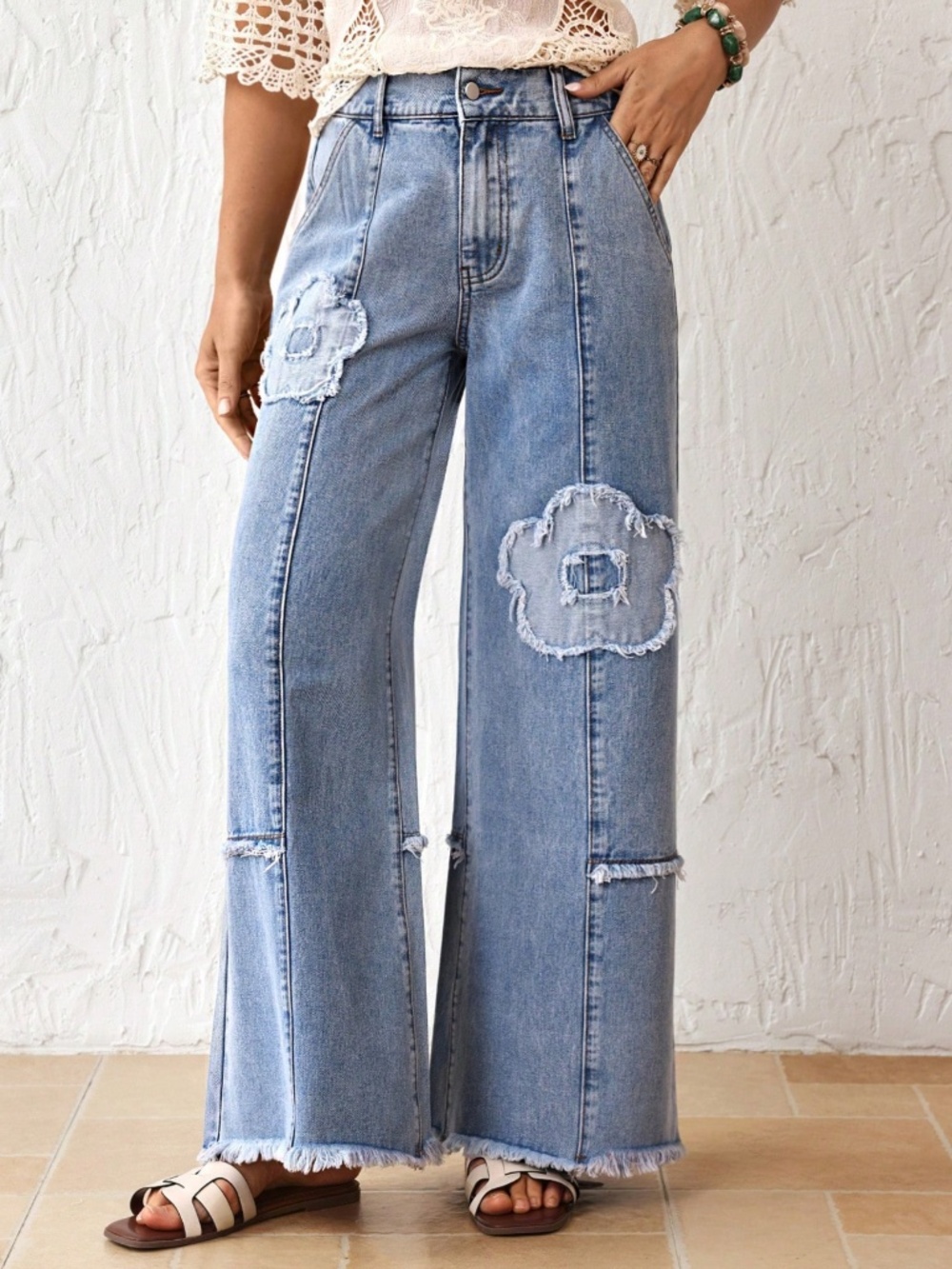Western Light Wash Flower Patchwork Frayed Hem Wide leg Denim Jeans - Picture 4 of 6